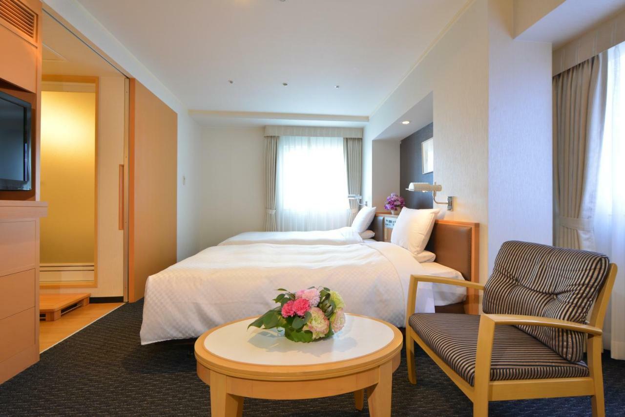 Hotel Castle Plaza à Nagoya Extérieur photo